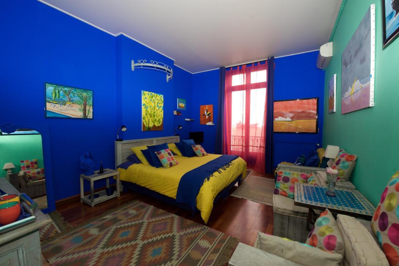 Chambres D'Hotes Le Regent Hyeres Exterior photo